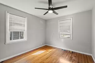 35 Merrimac Ave, Springfield, MA 01104 - Photo 10