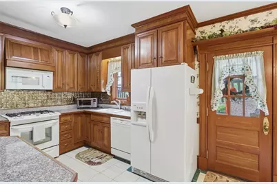 11 Weymouth St, Fitchburg, MA 01420 - Photo 22