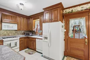 11 Weymouth St, Fitchburg, MA 01420 - Photo 22