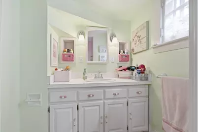 11 Weymouth St, Fitchburg, MA 01420 - Photo 30