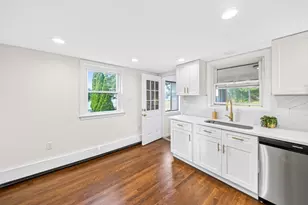 268 Lexington St, Woburn, MA 01801 - Photo 12