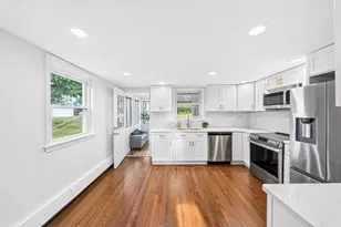 268 Lexington St, Woburn, MA 01801 - Photo 8