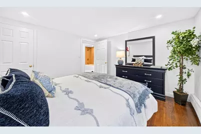 268 Lexington St, Woburn, MA 01801 - Photo 18