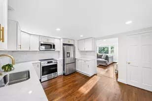 268 Lexington St, Woburn, MA 01801 - Photo 10