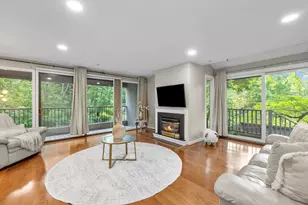 20 Mill Pond, North Andover, MA 01845 - Photo 8