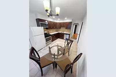 30 Ocean St #4, Lynn, MA 01902 - Photo 8