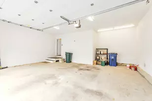 53 Thompson St, Boston, MA 02136 - Photo 34