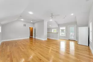 53 Thompson St, Boston, MA 02136 - Photo 24