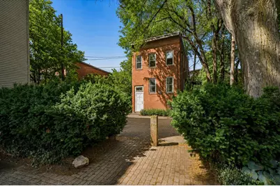 10 Eldridge Pl, Chelsea, MA 02150 - Photo 1