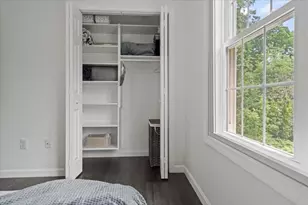 492 Hamilton St, Worcester, MA 01604 - Photo 30