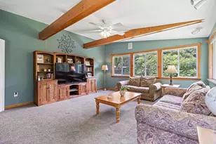 55 Priest St, Hudson, MA 01749 - Photo 8