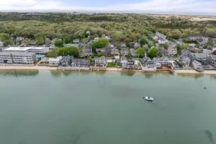 558 Commercial St, Provincetown, MA 02657 - Photo 28