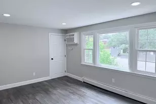 8 Myles Standish Dr, Haverhill, MA 01835 - Photo 8