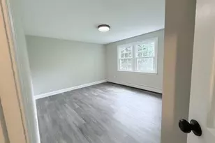 8 Myles Standish Dr, Haverhill, MA 01835 - Photo 16