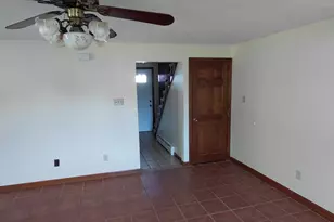 284 Washington St, Taunton, MA 02780 - Photo 4
