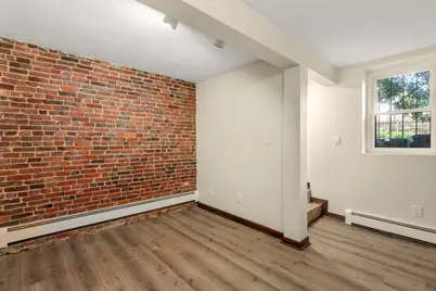 166 F St #1, Boston, MA 02127 - Photo 8