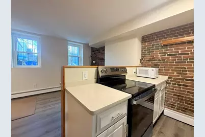 166 F St #1, Boston, MA 02127 - Photo 6