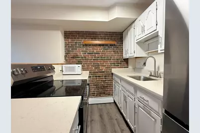 166 F St #1, Boston, MA 02127 - Photo 4