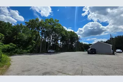 1230 Main St, Leicester, MA 01524 - Photo 10