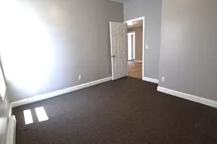 25 Lester St, Fall River, MA 02724 - Photo 4