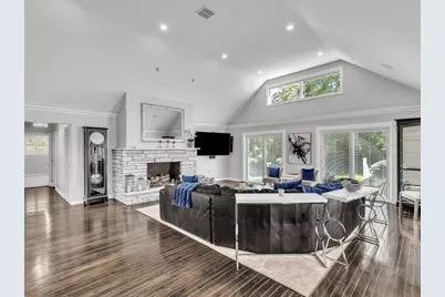 6 Strathmore Rd, Dartmouth, MA 02747 - Photo 16