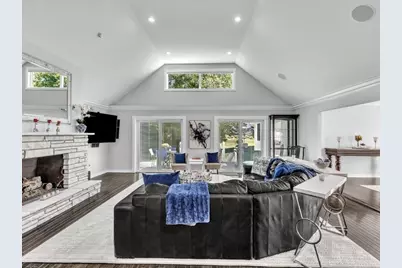 6 Strathmore Rd, Dartmouth, MA 02747 - Photo 14