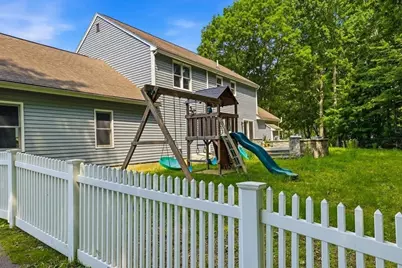 26 Mayflower Dr, Mansfield, MA 02048 - Photo 34