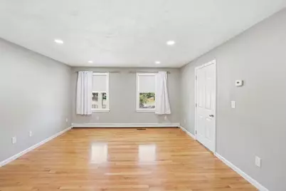26 Mayflower Dr, Mansfield, MA 02048 - Photo 18