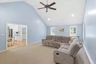 26 Mayflower Dr, Mansfield, MA 02048 - Photo 16