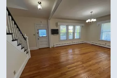 168 East St, Methuen, MA 01844 - Photo 4