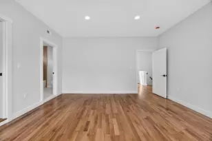 21 Hutchinson St, Winthrop, MA 02152 - Photo 14