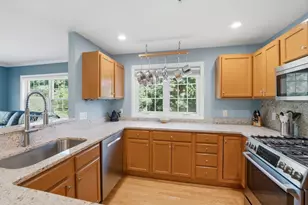 23 Azalea Ln, Grafton, MA 01519 - Photo 14