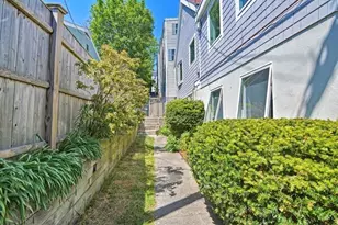 3 Mount Washington Pl, Boston, MA 02127 - Photo 16