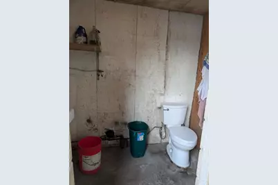 142 W Boylston Dr, Worcester, MA 01606 - Photo 12