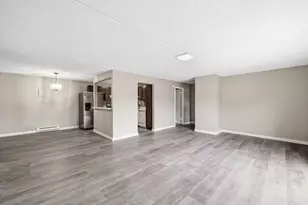 80 Damon Rd, Northampton, MA 01060 - Photo 4
