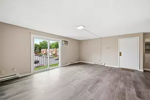 80 Damon Rd, Northampton, MA 01060 - Photo 6
