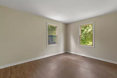 24 Washington St, Methuen, MA 01844 - Photo 16
