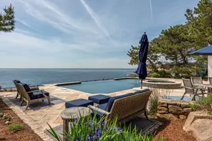 16 Hesperus Cir, Gloucester, MA 01930 - Photo 2