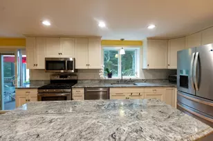 7 Tinkers Ledge Rd, Duxbury, MA 02332 - Photo 4