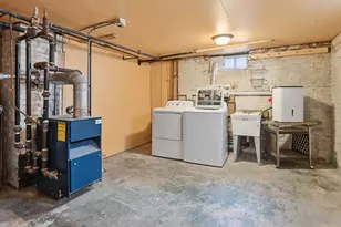 3 Pinehurst Rd, Holyoke, MA 01040 - Photo 30