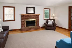84 Newport Rd, Hull, MA 02045 - Photo 8