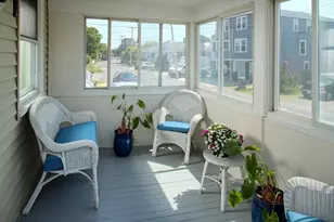 84 Newport Rd, Hull, MA 02045 - Photo 4