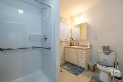 5 Poe Cir, Tyngsborough, MA 01879 - Photo 12