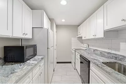 21 Linden St #212, Quincy, MA 02170 - Photo 14