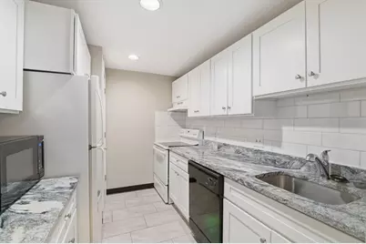 21 Linden St #212, Quincy, MA 02170 - Photo 12