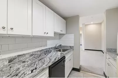 21 Linden St #212, Quincy, MA 02170 - Photo 16