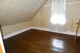 170 Hampstead St, Methuen, MA 01844 - Photo 16