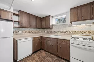 84 Oak St, Winchester, MA 01890 - Photo 28