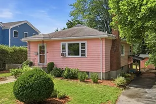 84 Oak St, Winchester, MA 01890 - Photo 2