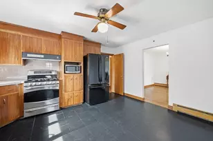 84 Oak St, Winchester, MA 01890 - Photo 4